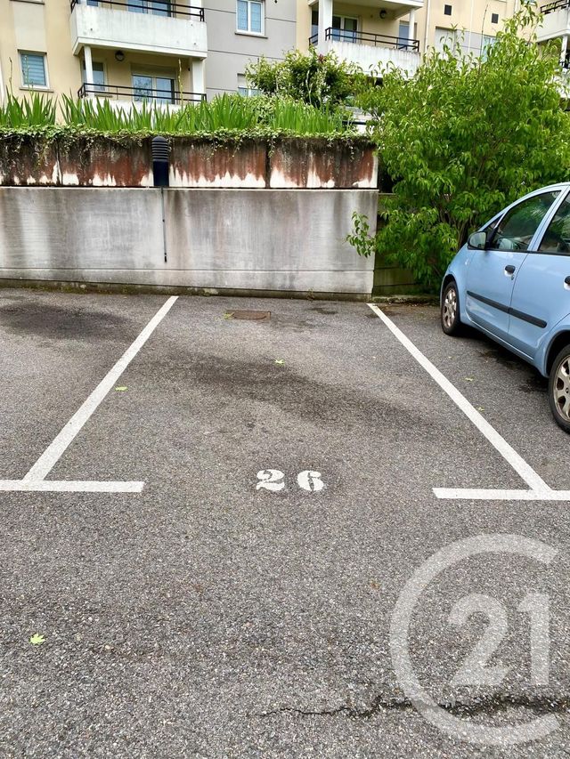 parking à louer - 9.2 m2 - LOGNES - 77 - ILE-DE-FRANCE - Century 21 Agence Du Val