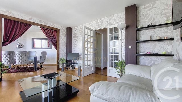 Appartement F4 à vendre - 4 pièces - 87.52 m2 - NOISIEL - 77 - ILE-DE-FRANCE - Century 21 Agence Du Val