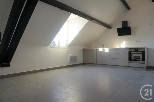 Appartement F2 à louer - 2 pièces - 34.2 m2 - CHAMPS SUR MARNE - 77 - ILE-DE-FRANCE - Century 21 Agence Du Val